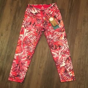 Prana Roxanne Capri🌸🌺NWT